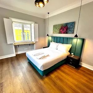 Relax And Explore And Bed & Breakfast Lisbona